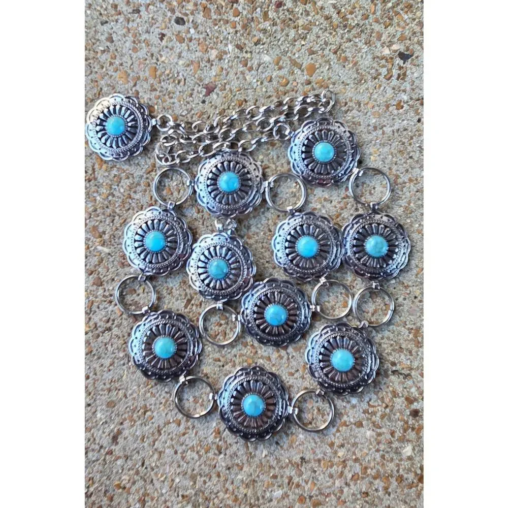 Cowgirl Concho Belt • Silver Medallions & Turquoise Accent • Rodeo / Festival